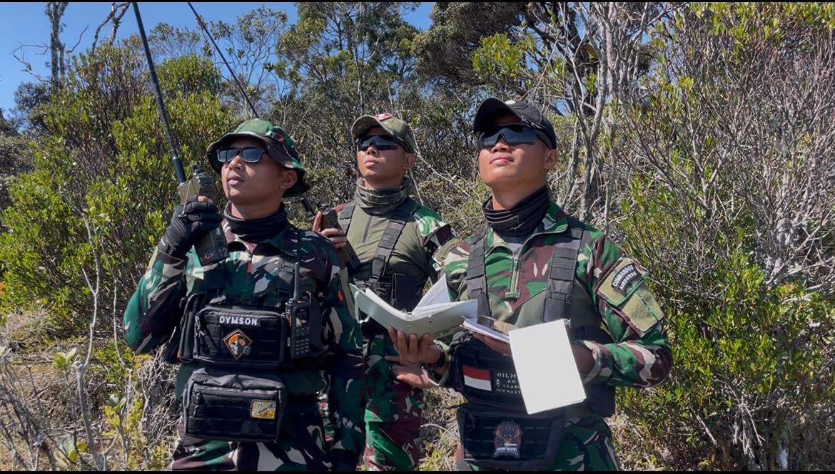 JTAC Korpasgat dan Kopassus Latihan Dukungan Udara Bersama Super Tucano di Pegunungan Arfak